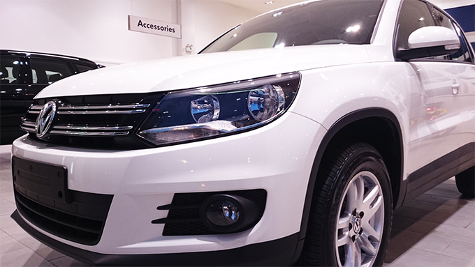 Volkswagen Tiguan DA 2015 - Bán ô tô Volkswagen Tiguan DA đời 2015, màu trắng, nhập khẩu nguyên chiếc
