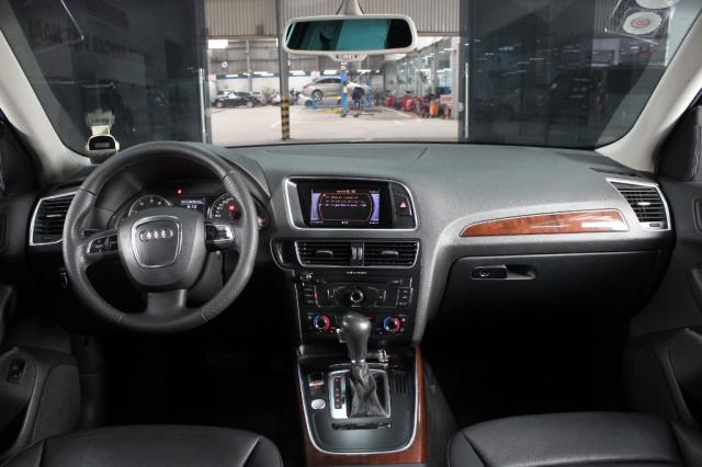Audi Quattro   2012 - Cần bán xe Audi Quattro đời 2012, xe nhập số tự động