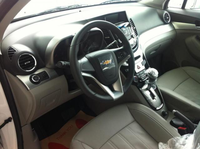 Chevrolet Orlando LTZ   2015 - Bán ô tô Chevrolet Orlando LTZ đời 2015, màu trắng, 759tr