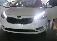 Kia K3 2016 - Cần bán Kia K3 đời 2016, màu trắng, nhập khẩu nguyên chiếc, giá 564tr