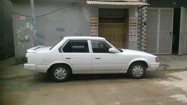 Toyota Corona 1989 - Bán ô tô Toyota Corona đời 1989, màu trắng, nhập khẩu nguyên chiếc