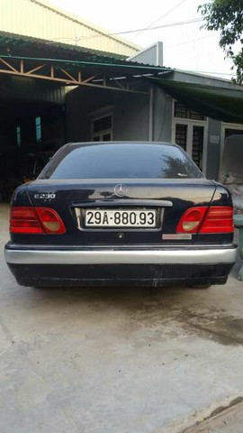 Mercedes-Benz E230   1998 - Xe Mercedes E230 1998, màu đen, xe nhập, 225tr