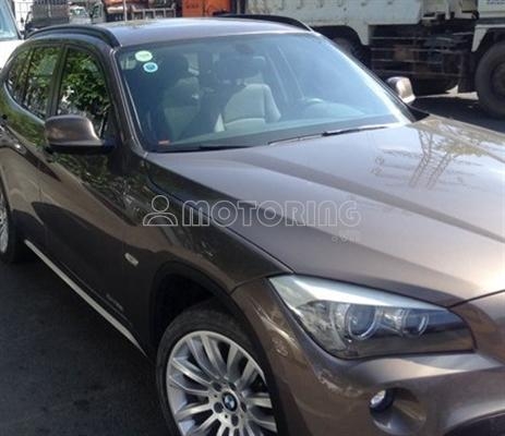 BMW X1 2010 - Cần bán gấp BMW X1 năm 2010, màu xám, chính chủ, 815tr