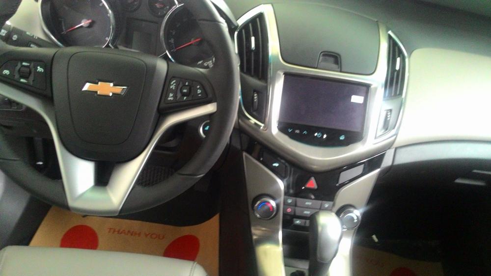 Chevrolet Cruze 2016 - Xe Chevrolet Cruze đời 2016, màu trắng, xe nhập