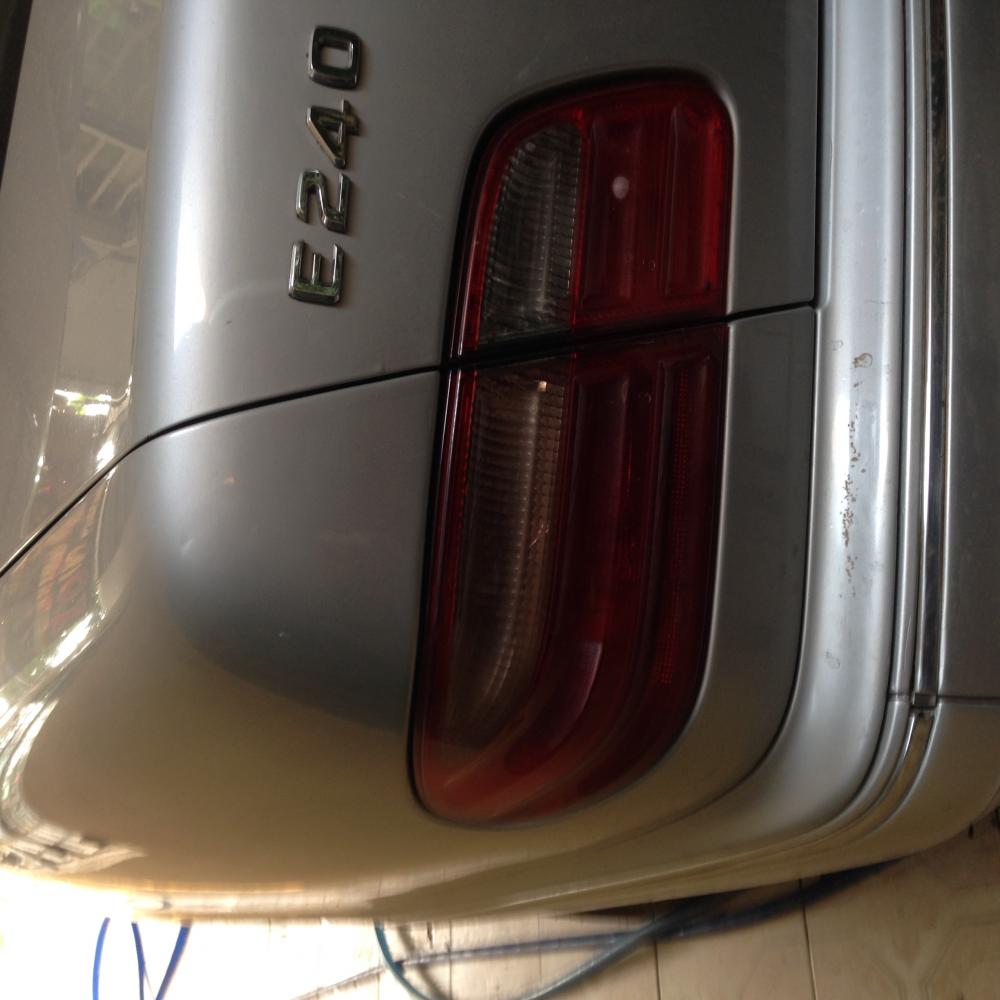 Mercedes-Benz E240 2001 - Cần bán oto Mec E240 cao cấp, giá hợp lý cho gia đình tại Đà Nẵng