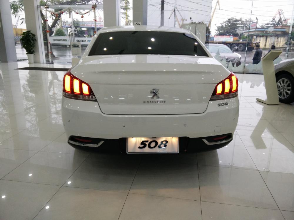 Peugeot 508 Facelift 2015 - Peugeot Quảng Ninh bán xe Pháp Peugeot 508 trắng nội thất be với giá ưu đãi nhất tại Việt Nam
