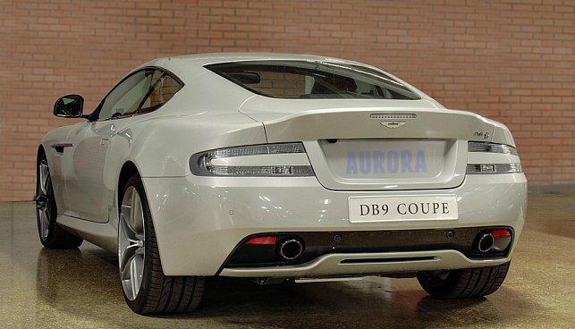 Aston Martin DB9 2014 - Bán xe Aston Martin DB9 sản xuất 2014, màu bạc