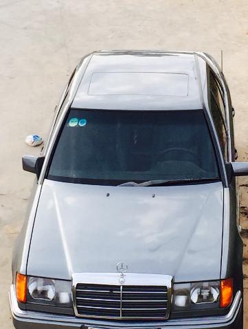 Mercedes-Benz E class E300 1993 - Cần bán Mercedes E300 đời 1993, màu xám chính chủ