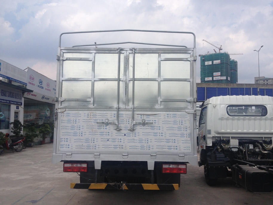 Xe tải 5 tấn - dưới 10 tấn 2016 - Xe tải FAW 7,3 tấn, cabin Isuzu, thùng dài 6,27M