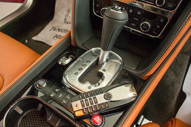 Bentley Continental GT 2014 -  Bán ô tô Bentley GT, màu đỏ, nhập khẩu chính hãng nguyên chiếc