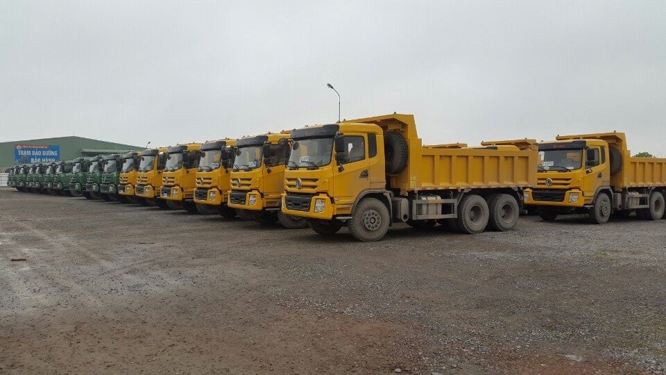 Dongfeng (DFM) B190 13.3 tấn 2016 - Công ty TNHH Bình An bán ô tô xe tải 13.3 tấn Dongfeng 3 chân ben sản xuất 2016, nhập khẩu chính hãng