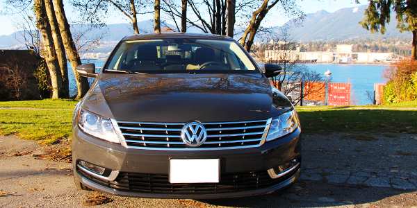 Volkswagen Passat CC 2013 - Bán Volkswagen Passat CC 2013, màu đen, nhập khẩu nguyên chiếc, còn 1 chiếc duy nhất