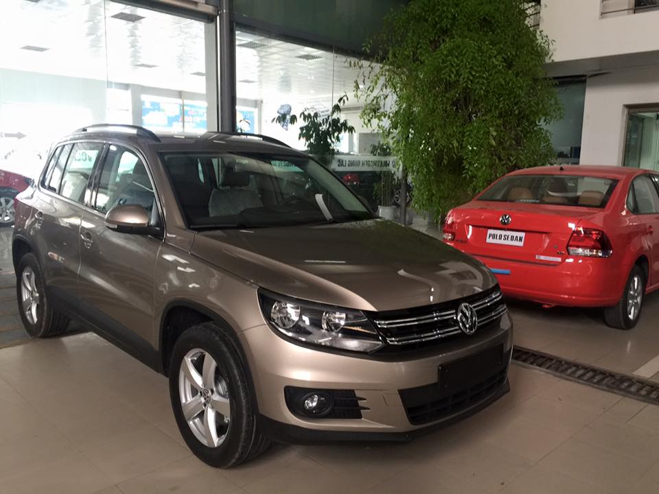 Volkswagen Tiguan 2.0 TSI 2016 - Đà Nẵng: Volkswagen Tiguan 2.0 TSI đời 2016, màu nâu, nhập khẩu nguyên chiếc