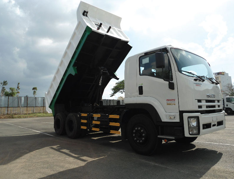 Isuzu F-SERIES  2016 - Xe tải Isuzu 3 Chân, 16 tấn, thùng dài 7.8M / 9.6m trả góp lãi suất thấp giao xe toàn quốc