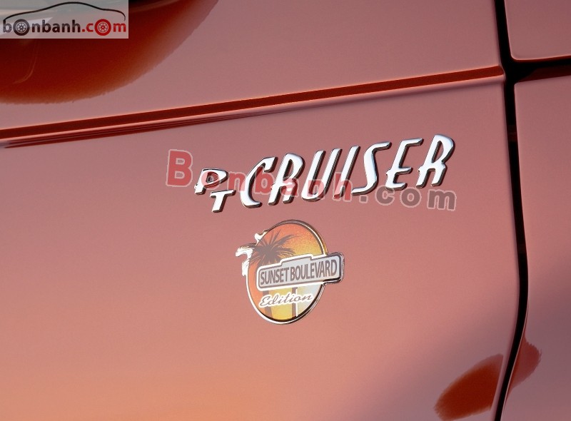 Chrysler Cruiser 2.5AT 2009 - Cần bán Chrysler Cruiser 2.5AT đời 2009, màu đỏ, giá tốt