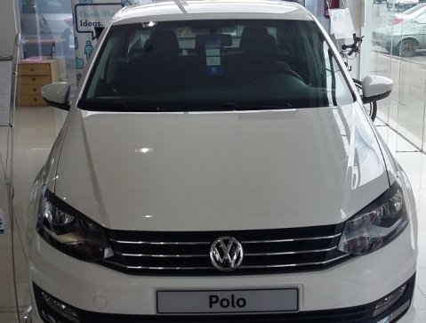 Volkswagen Polo 2016 - Xe nhập Đức Volkswagen Polo Sedan đời 2016, màu trắng. Hỗ trợ vay ngân hàng 80%