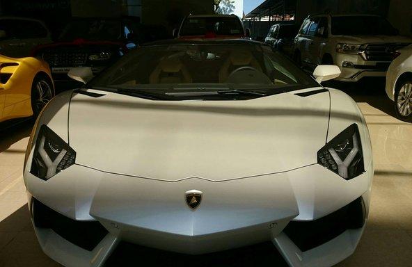 Lamborghini Huracan 2016 - Salon Ôtô Gia Khánh cần bán xe Lamborghini Huracan sản xuất 2016, màu trắng