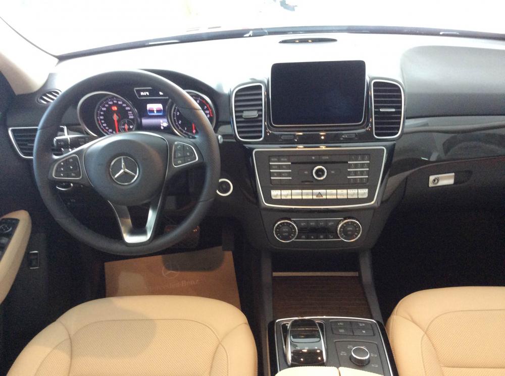 Mercedes-Benz GLE-Class   400 4Matic 2015 - Mercedes Nha Trang bán Mercedes GLE 400 4Matic