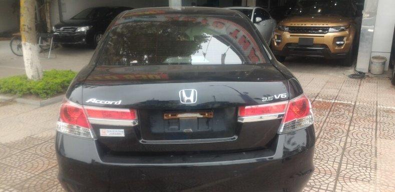 Honda Accord V6- 3.5 AT 2013 - Bán Honda Accord V6- 3.5 AT đời 2013, màu đen