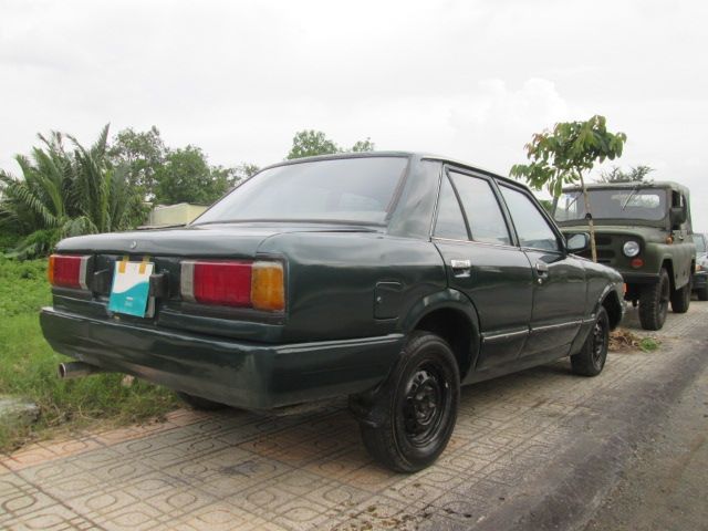 Toyota Carina 1992 - Cần bán lại xe Toyota Carina sản xuất 1992, màu xanh lam giá cạnh tranh