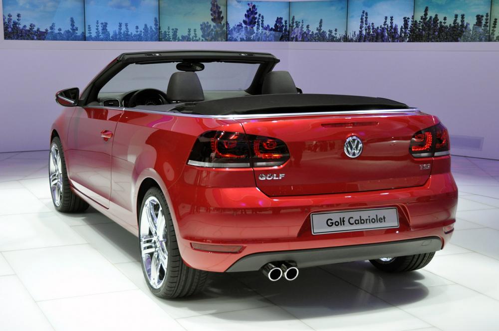 Volkswagen Golf 2014 - Bán xe Volkswagen Golf đời 2014, màu đỏ, nhập khẩu. Chỉ có 1 chiếc duy nhất. LH: 0931416628