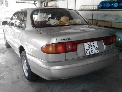 Hyundai Sonata 1993 - Bán xe Hyundai Sonata đời 1993, màu bạc, nhập khẩu Hàn Quốc chính chủ, giá chỉ 125 triệu