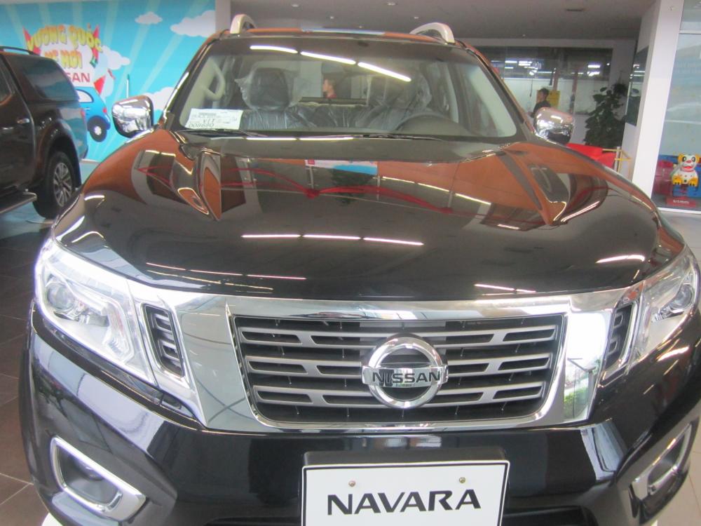 Nissan Navara VL 2016 - Bán Nissan Navara VL đời 2016, màu đen, nhập khẩu chính hãng, giá 795 triệu giá rẻ nhất miền Bắc