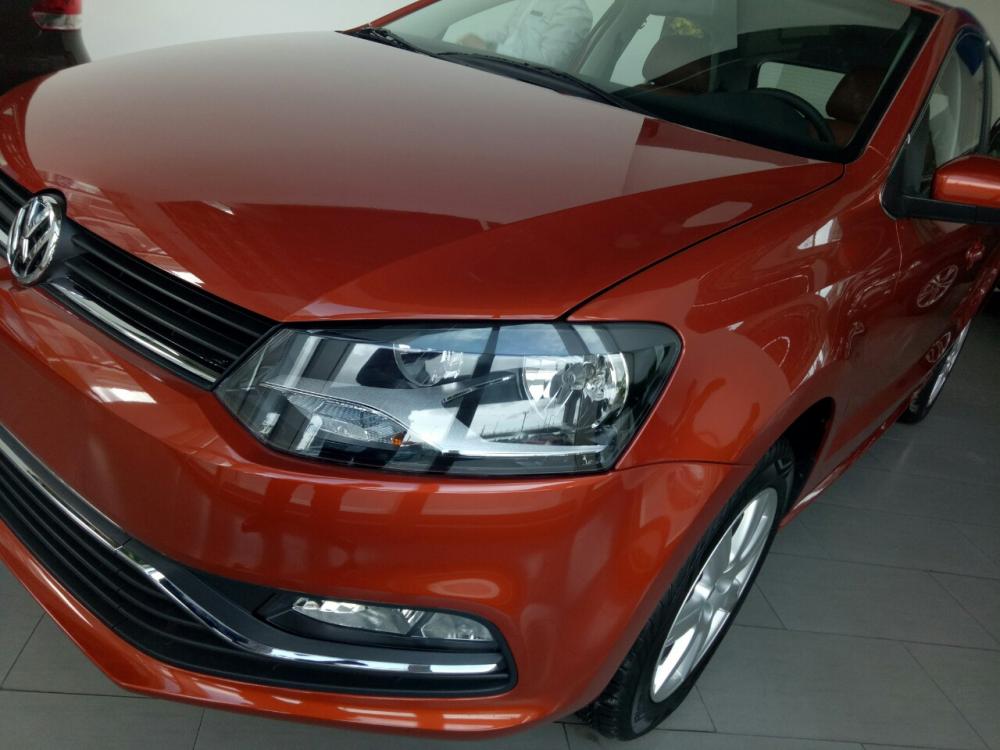 Volkswagen Polo 2015 - Cần bán xe Volkswagen Polo sản xuất 2015, nhập khẩu nguyên chiếc