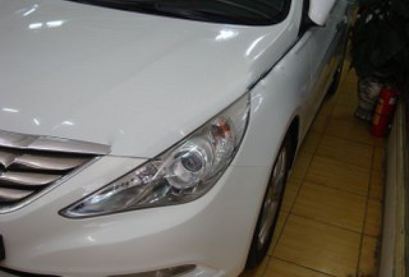 Hyundai Sonata Y20 2009 - Bán Hyundai Sonata Y20 đời 2009, màu trắng, nhập khẩu, 620tr