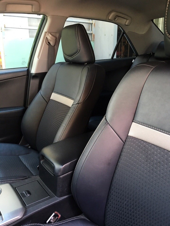 Toyota Camry SE 2013 - Bán xe Toyota Camry SE đời 2013, màu đen, nhập khẩu chính hãng xe gia đình
