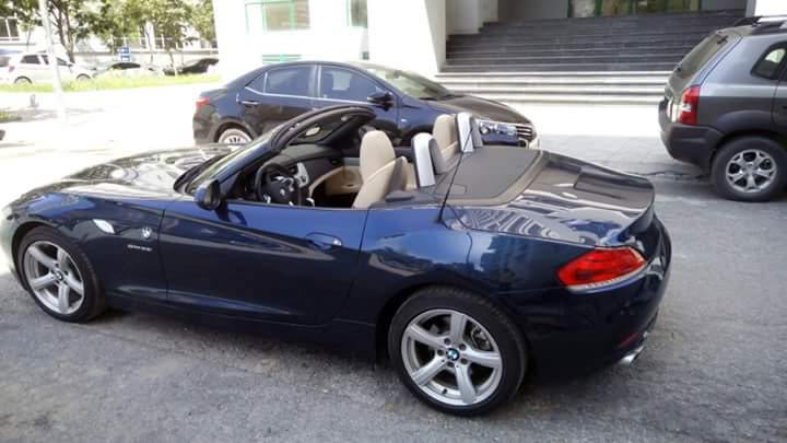 BMW Z4 2010 - Cần bán BMW Z4 đời 2010, nhập khẩu chính hãng, như mới