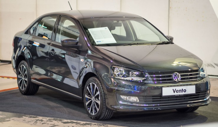 Volkswagen Vento GP 2015 - Bán ô tô Volkswagen Vento GP đời 2015, màu xám (ghi), nhập khẩu nguyên chiếc giá cạnh tranh