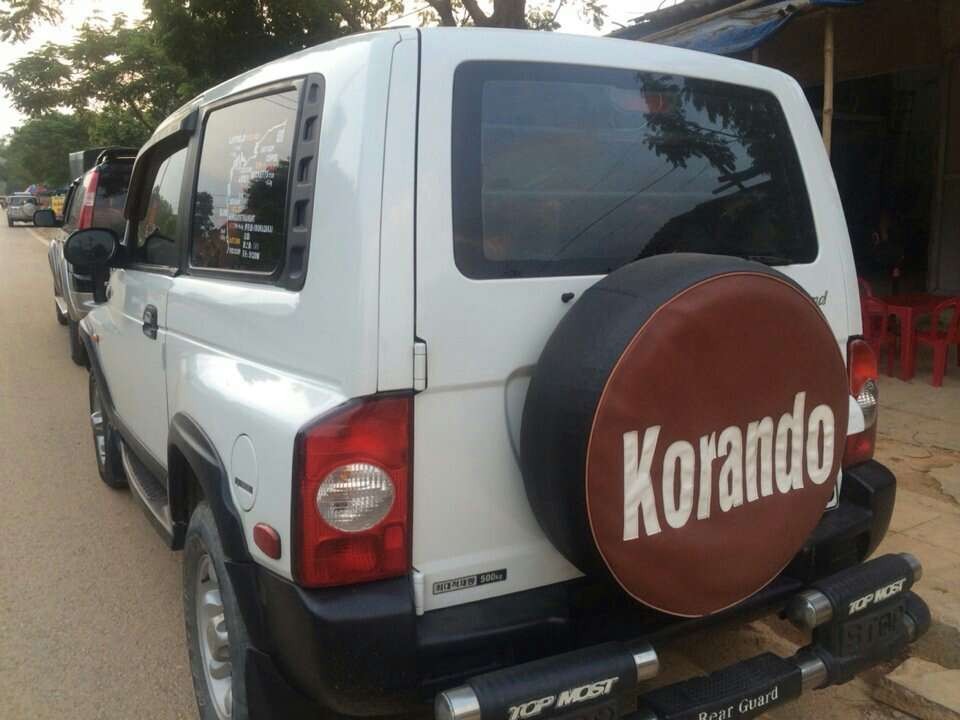 Ssangyong Korando 2003 - Bán xe Ssangyong Korando sản xuất 2003, màu trắng, nhập khẩu