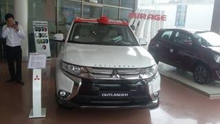 Mitsubishi Outlander Sport 2.0 full 2016 - Giá xe Outlander ở Hà Tĩnh, nhập Nhật nguyên chiếc, bản toàn cầu