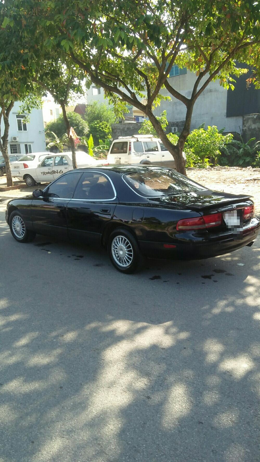 Mazda 929 1995 - Bán ô tô Mazda 929 như mới đời 1995, màu đen