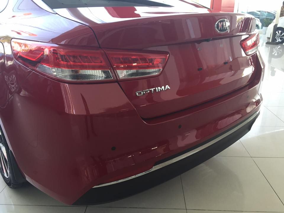 Kia Optima 2016 - Bán Kia Optima đời 2016, màu đỏ, xe mới
