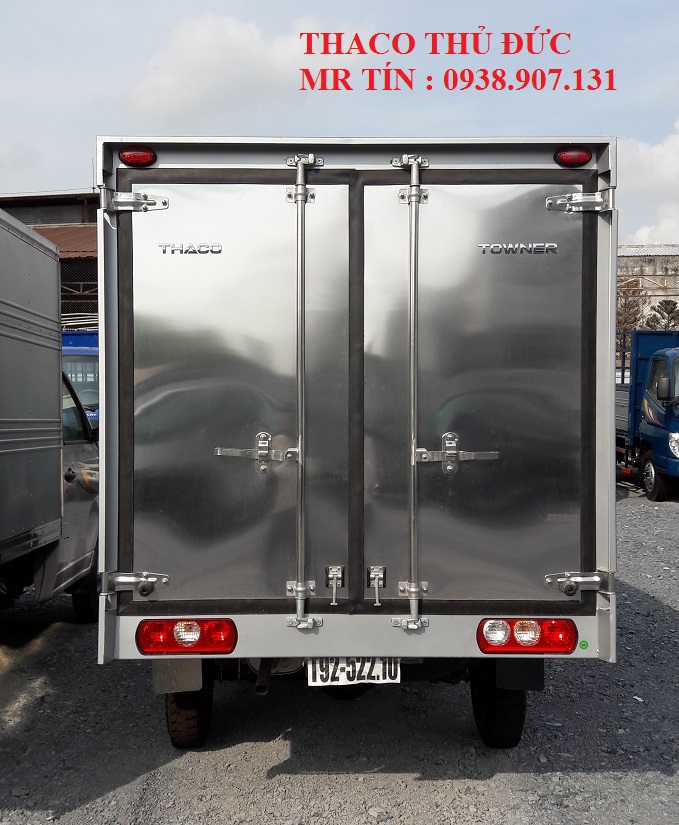 Thaco TOWNER 950A 2016 - Bán xe tải Towner950A thùng kín tải trọng 615kg, động cơ Suzuki phun xăng điện tử