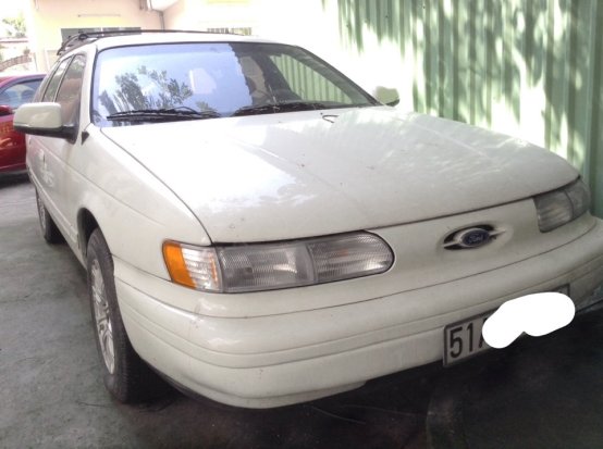 Ford Taurus 1995 - Cần bán Ford năm 1995, màu trắng, nhập khẩu chính hãng