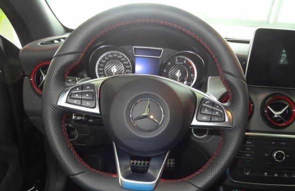 Mercedes-Benz CLA 45 AMG AT 2016 - Bán xe Mercedes CLA45 AMG AT đời 2016, màu đen, nhập khẩu