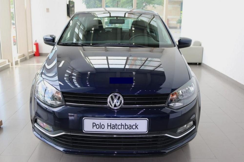 Volkswagen Polo   AT 2015 - Bán ô tô Volkswagen Polo Hatchback AT đời 2015, màu xanh lam, nhập khẩu chính hãng, giá chỉ 662 triệu