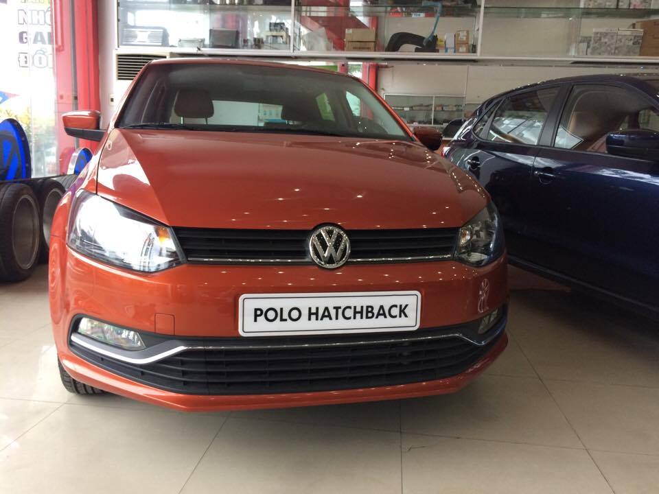 Volkswagen Polo 2015 - Bán xe Volkswagen Polo năm 2015, nhập khẩu nguyên chiếc, ưu đãi giá sốc, tặng phụ kiện, giao xe toàn quốc
