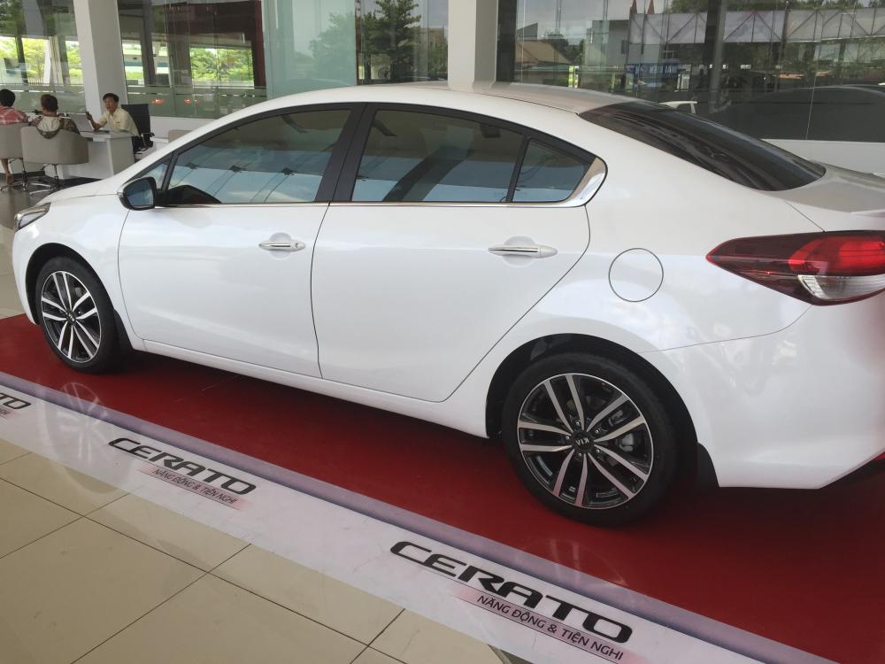 Kia Cerato 2017 - Bán Kia Cerato 2018 giá hấp dẫn nhiều khuyến mại