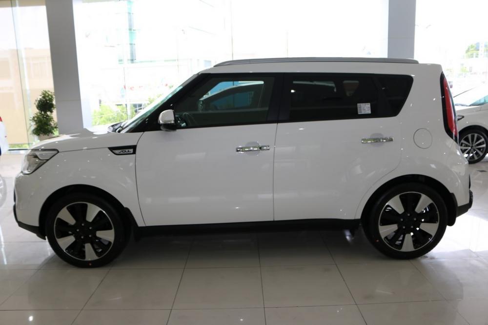 Kia Soul 2015 - Cần bán Kia Soul đời 2015, màu trắng