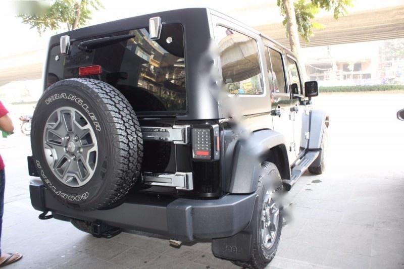 Jeep Wrangler Rubicon 2015 - Cần bán Jeep Wrangler Rubicon đời 2015, màu đen, xe nhập