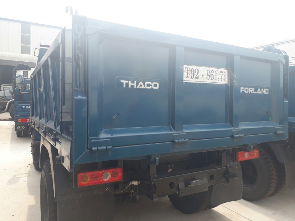 Thaco FORLAND FLD420 2016 - Bán xe ben 3,3 khối, tải trọng 4t2, FLD 420