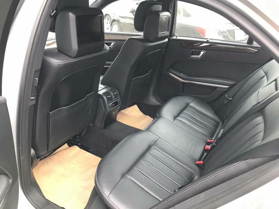 Mercedes-Benz E400 2013 - Bán Mercedes đời 2013, màu bạc, nhập khẩu chính hãng