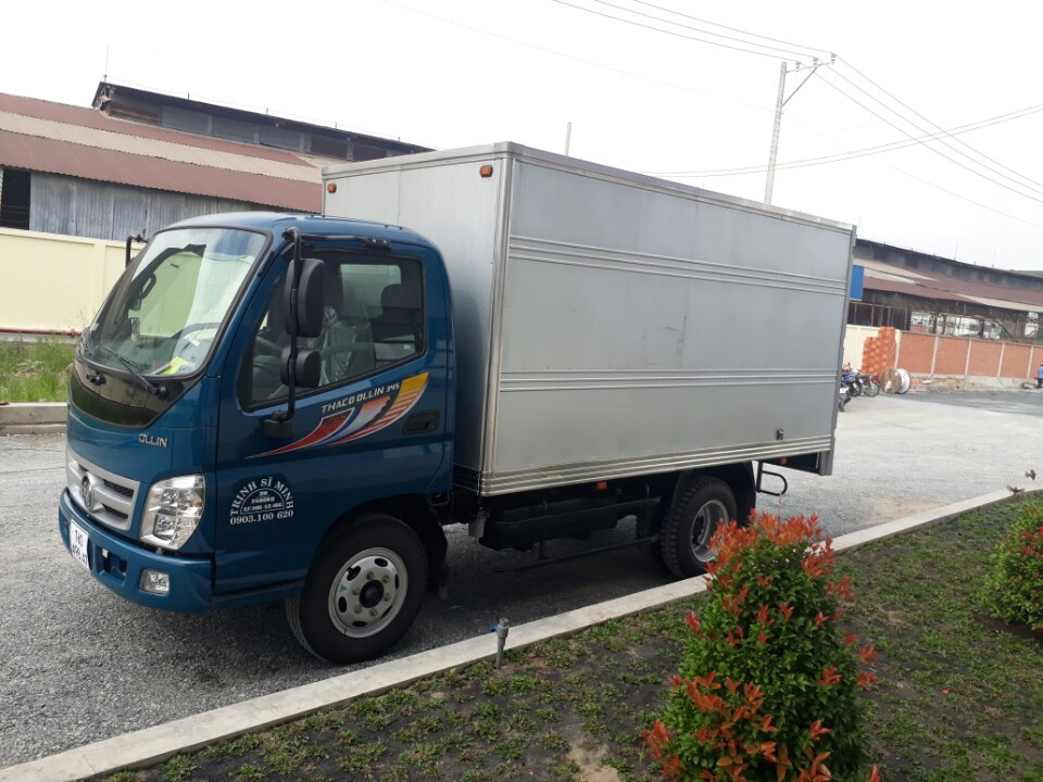 Thaco OLLIN   2017 - Bán xe tải thùng kính 2t4, thùng dài 3 mét 7