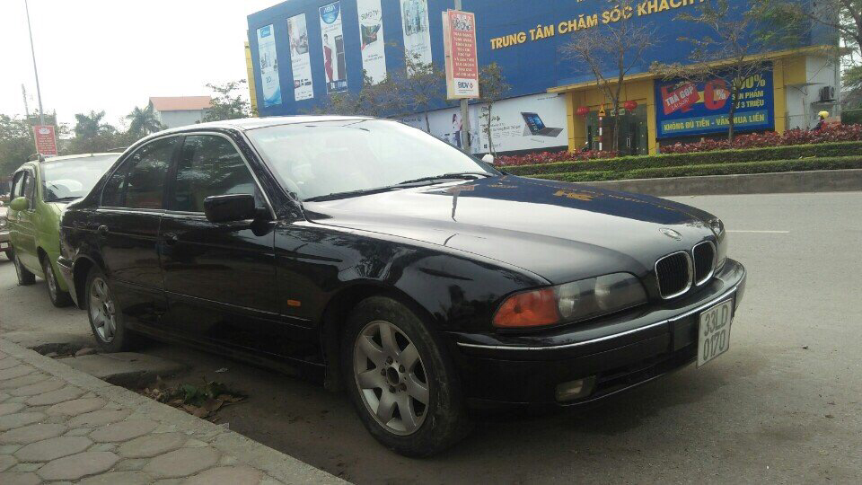 BMW 5 Series 1998 - Xe BMW 5 Series năm 1998 màu đen, giá tốt, xe nhập