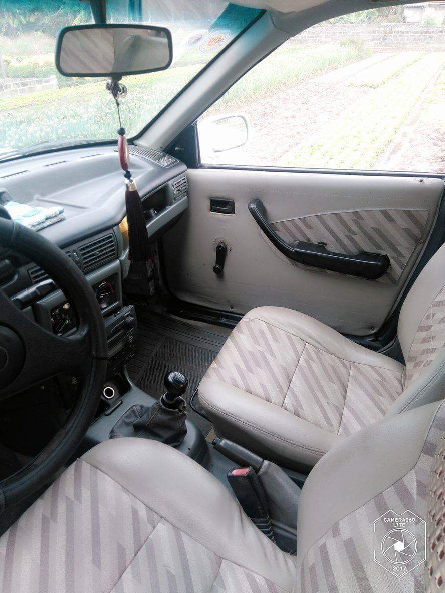 Daewoo Cielo G 1995 - Cần bán gấp Daewoo Cielo G đời 1995, màu trắng, xe nhập, giá chỉ 42 triệu