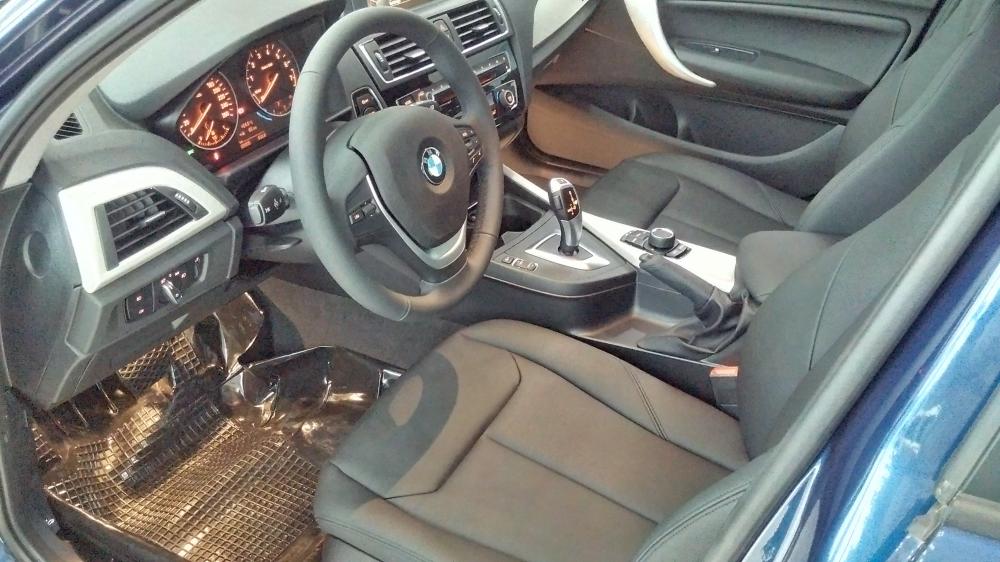 BMW 1 Series 118i 2016 - Gia Lai cần bán BMW 118i xanh biển - máy 1.5L